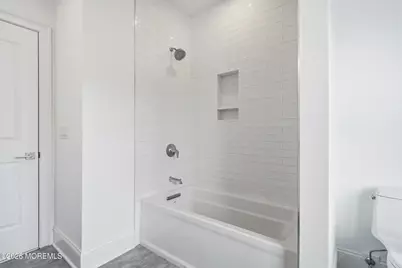 130 Eagle Way, Eatontown, NJ 07724 - Photo 37