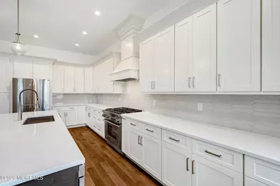 130 Eagle Way, Eatontown, NJ 07724 - Photo 25