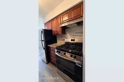 4 Windsor Terrace #H, Freehold, NJ 07728 - Photo 11