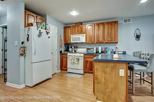 590 Beachway Ave, Keansburg, NJ 07734 - Photo 7