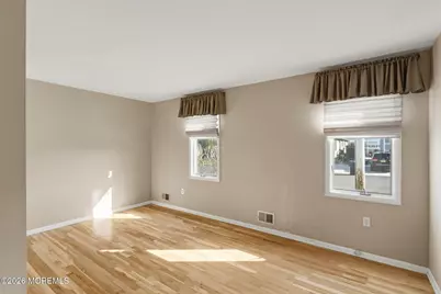 640 Beachwood Avenue, Toms River Township, NJ 08753 - Photo 17