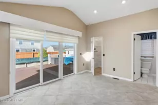 640 Beachwood Ave, Toms River Township, NJ 08753 - Photo 11
