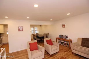 7 Portsmouth Rd, Englishtown, NJ 07726 - Photo 9