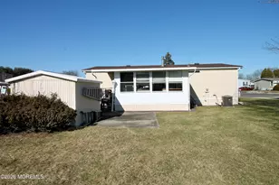 606 Jerome Pl, Freehold, NJ 07728 - Photo 31