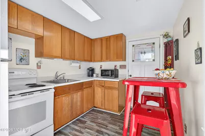 22 Twin Drive, New Egypt, NJ 08533 - Photo 11