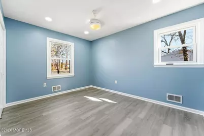 629 W Commodore Boulevard, Jackson, NJ 08527 - Photo 21