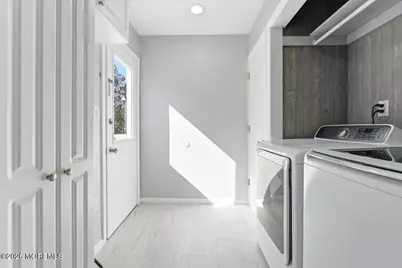 629 W Commodore Boulevard, Jackson, NJ 08527 - Photo 25