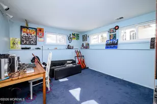 25 Tarrytown Rd, Manalapan Township, NJ 07726 - Photo 15