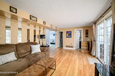 25 Tarrytown Road, Manalapan Township, NJ 07726 - Photo 13