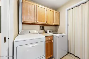 300 Ocean Ave N, Long Branch, NJ 07740 - Photo 15