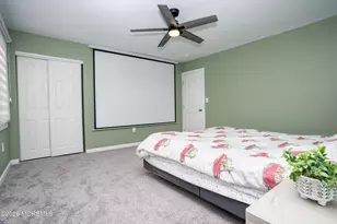 29 Maple St, Middletown, NJ 07758 - Photo 19