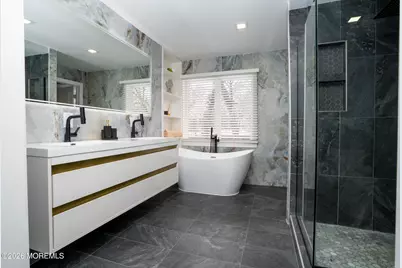 29 Maple Street, Middletown, NJ 07758 - Photo 23