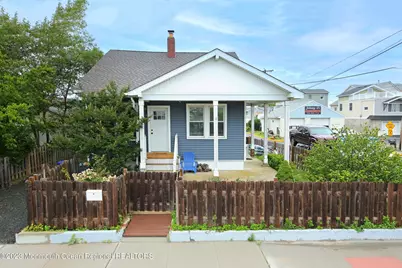 16 Cornwall Street, Highlands, NJ 07732 - Photo 3