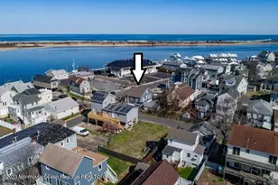 16 Cornwall St, Highlands, NJ 07732 - Photo 19