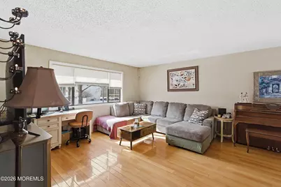 12 Dortmunder Drive, Manalapan Township, NJ 07726 - Photo 3