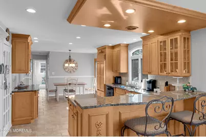 20 Princeton Drive, Manalapan Township, NJ 07726 - Photo 5