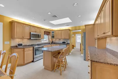 155 Meadow Road, Clark Township, NJ 07066 - Photo 21