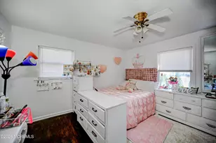 28 Spring St, Freehold, NJ 07728 - Photo 21