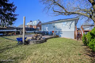 28 Spring St, Freehold, NJ 07728 - Photo 41