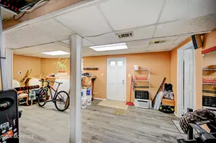 28 Spring St, Freehold, NJ 07728 - Photo 27