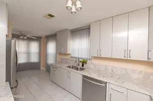 26 Buford Ct, Tinton Falls, NJ 07753 - Photo 13