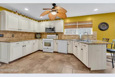 107 Shenandoah Boulevard, Toms River Township, NJ 08753 - Photo 23