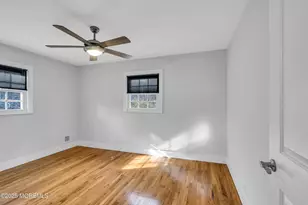 142 Freehold Rd, Manalapan Township, NJ 07726 - Photo 23