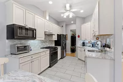 112 Gunwale Road, Manahawkin, NJ 08050 - Photo 13