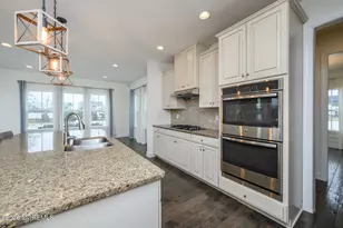 41 Gina Dr, Allentown, NJ 08501 - Photo 15