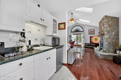 282 Rockwell Avenue, Long Branch, NJ 07740 - Photo 11