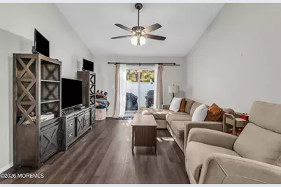 21 Dawn Court, Tinton Falls, NJ 07724 - Photo 9