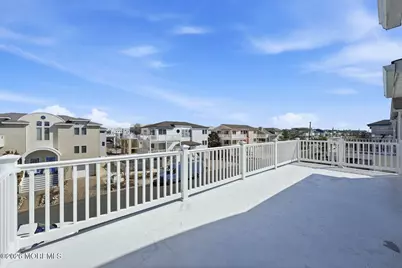 112 W Hobart Avenue, Long Beach Township, NJ 08008 - Photo 35