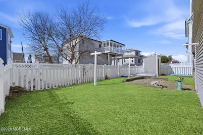 112 W Hobart Avenue, Long Beach Township, NJ 08008 - Photo 39