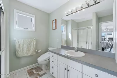 112 W Hobart Avenue, Long Beach Township, NJ 08008 - Photo 23