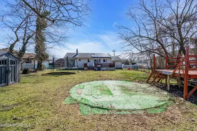 32 Koenig Lane, Freehold, NJ 07728 - Photo 19