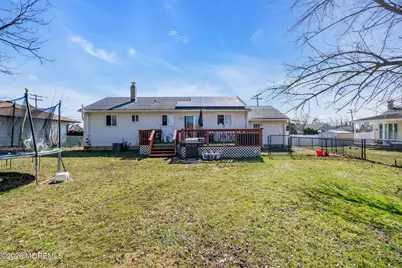 32 Koenig Lane, Freehold, NJ 07728 - Photo 21