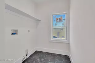 64 Byrnes Ln, Eatontown, NJ 07724 - Photo 31