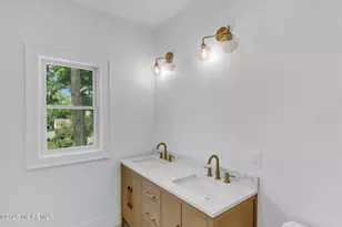 64 Byrnes Ln, Eatontown, NJ 07724 - Photo 39