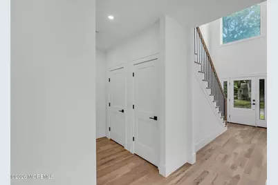 64 Byrnes Lane, Eatontown, NJ 07724 - Photo 5