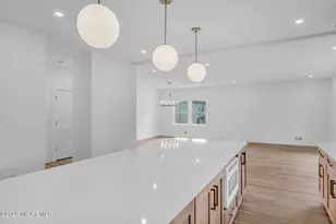 64 Byrnes Ln, Eatontown, NJ 07724 - Photo 15