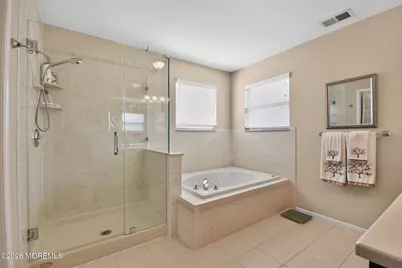 33 Samantha Circle, Matawan, NJ 07747 - Photo 7