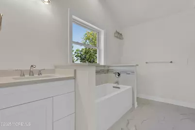 650 Washington Avenue, Union Beach, NJ 07735 - Photo 21