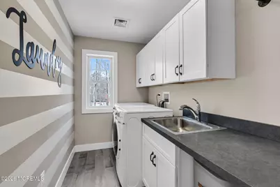 2 Tiffany Court, Farmingdale, NJ 07727 - Photo 45