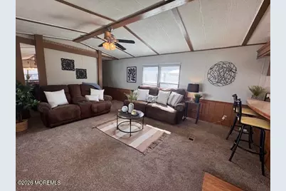 17 Shorehaven Park, Hazlet Township, NJ 07730 - Photo 9