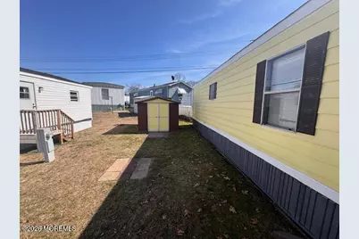 17 Shorehaven Park, Hazlet Township, NJ 07730 - Photo 5