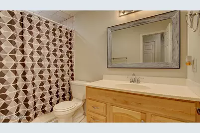 43 Kingsley Way, Freehold, NJ 07728 - Photo 15