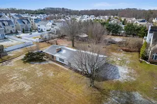 212 Fort Plains Rd, Howell Township, NJ 07731 - Photo 5