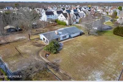 212 Fort Plains Road, Howell Township, NJ 07731 - Photo 3