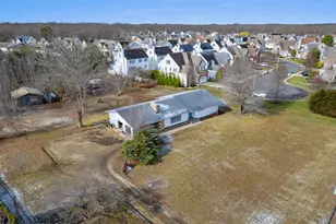 212 Fort Plains Rd, Howell Township, NJ 07731 - Photo 3