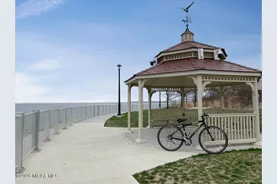 66 Phillip E Frank Way, Cliffwood, NJ 07721 - Photo 35